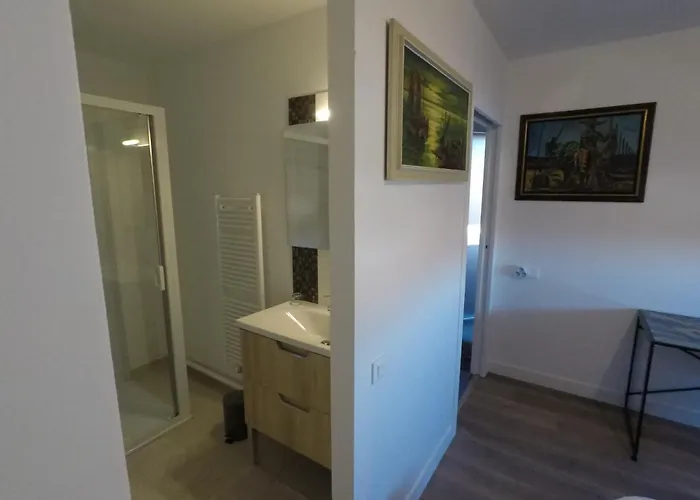 Apartment T3 Wifi Les Perles De L Aiguillon Vue Bassin 1ere Ligne 4 A 6 Personnes Arcachon